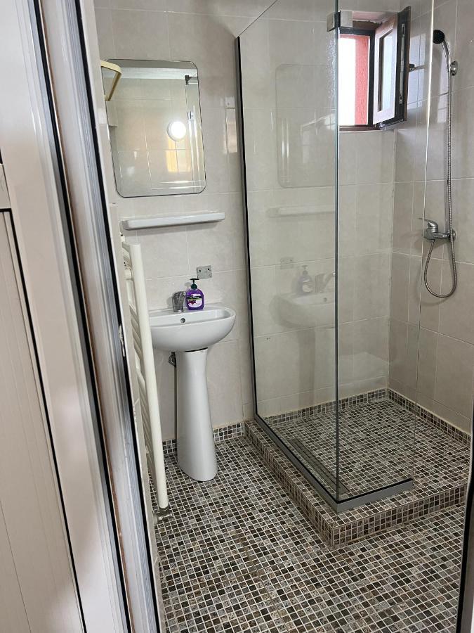 Hotel Monte Carlo ピテシュティ エクステリア 写真